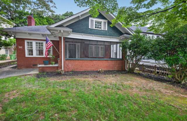 582 Clifton Rd NE photos photos