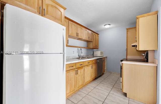 2028 SW 103rd Ct Gallery 4