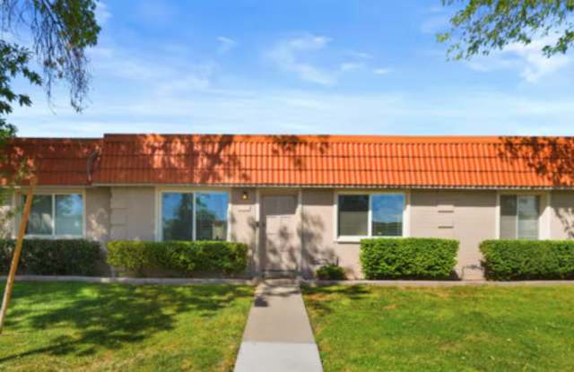 8206 East Orange Blossom Lane - 8206 East Orange Blossom Lane, Scottsdale, AZ 85250