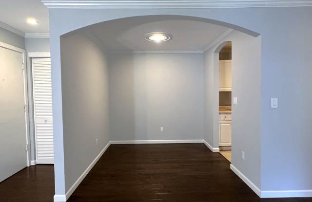 1506 North Defiance Street Gallery 2