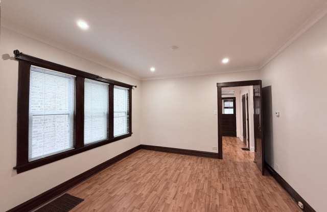 4950 N Marmora Avenue Gallery 2