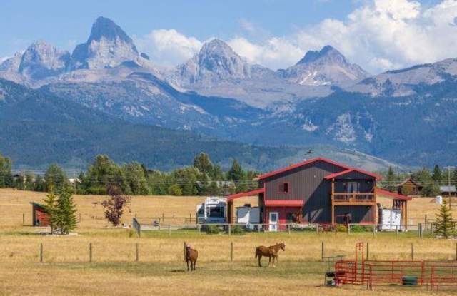 Spacious Family Home with Teton Views on 5.6 Acres - Fully Furnished! photos photos
