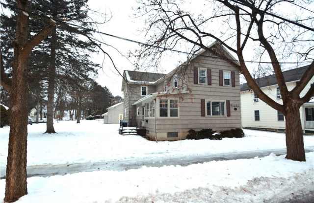 27 Boughton Avenue - 27 Boughton Avenue, Pittsford, NY 14534