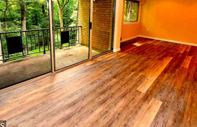 12411 Braxfield Court Gallery 2