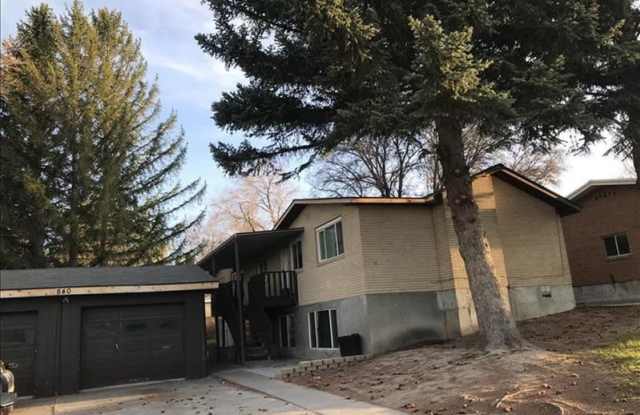 840 Garfield Street photos photos