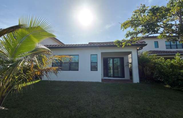 455 SW 113TH LN PEMBROKE PINES, FL 33025 Gallery 3