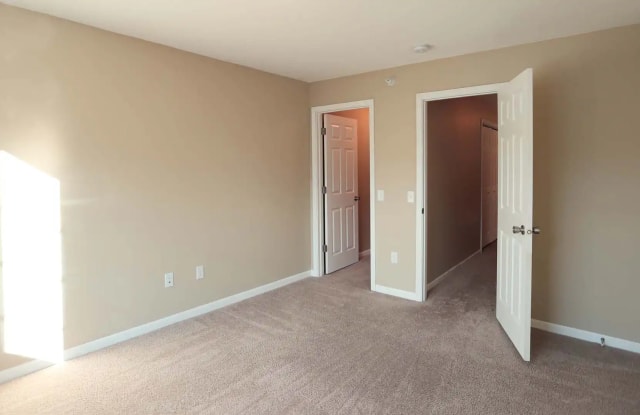 Gateway Green Townhomes Gallery 3