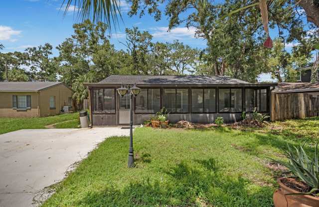 Renovated South Tampa Gem – 3BR/2BA Near Beaches & MacDill! photos photos