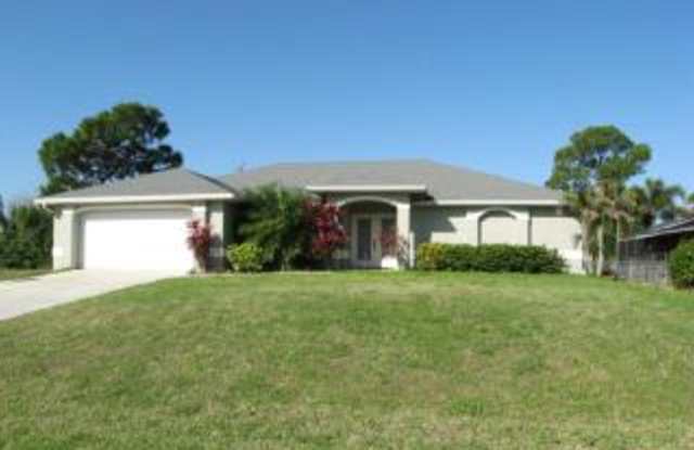 1720 SW 3rd Ave. photos photos