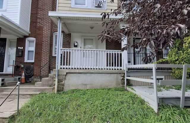 Renovated 3BR Rowhome - Section 8 Accepted Gallery 1