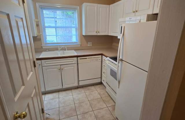 1314 Edgewood photos photos