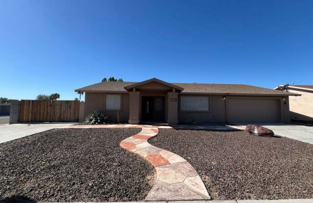 4 BEDROOM POOL  SOLAR HOME! photos photos