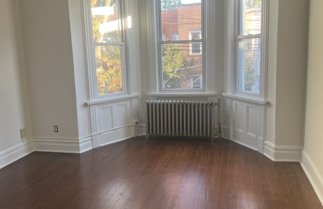 711 6th Street - 711 6th Street, Union City, NJ 07087