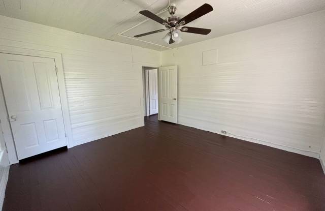 2 bedroom 1 bathroom- apartment in Lindale. Gallery 4