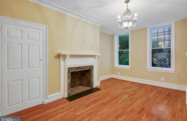 535 SPRUCE STREET photos photos