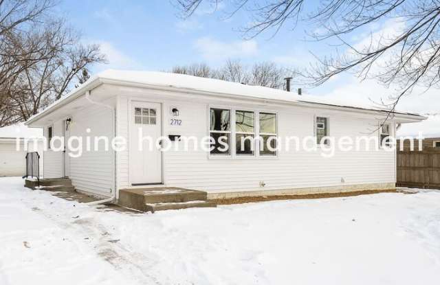 2712 Louisiana Avenue North photos photos