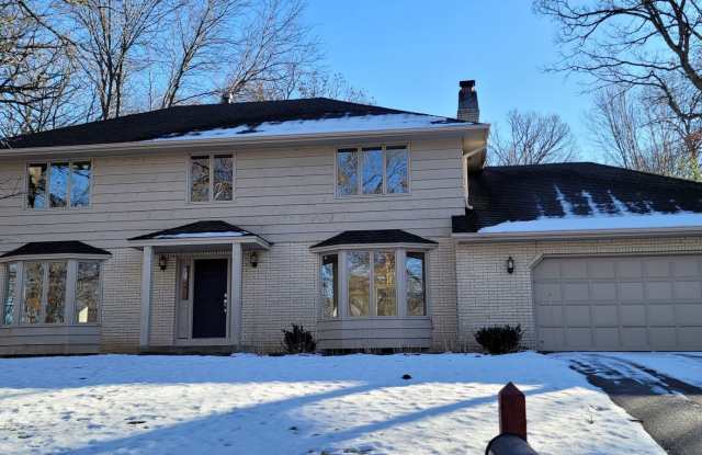 West Bloomington Rental – Spacious Private photos photos West Bloomington Rental – Spacious Private photos photos