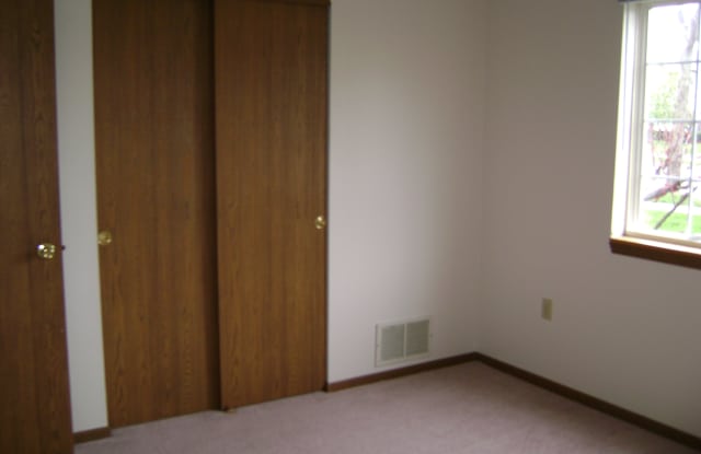 2026 S. Cliff-Alex Ct. Unit D Gallery 3