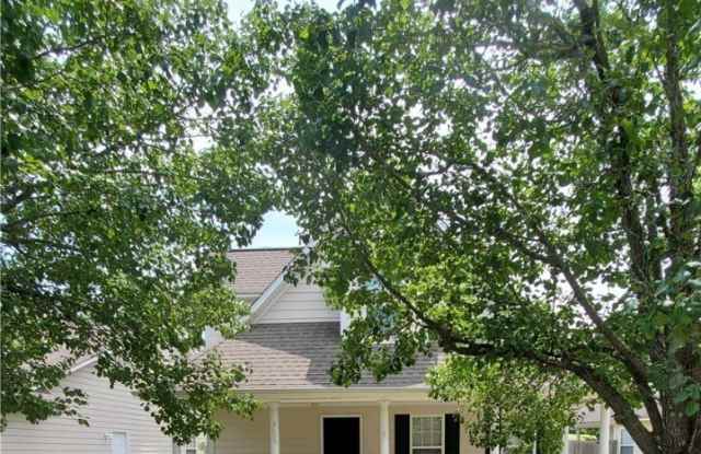 3009 Brookcrossing Drive - 3009 Brookcrossing Drive, Fayetteville, NC 28306