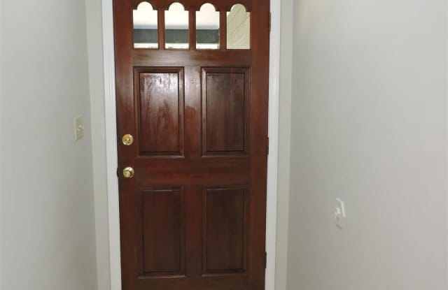 5261 Rowe Trl Gallery 2
