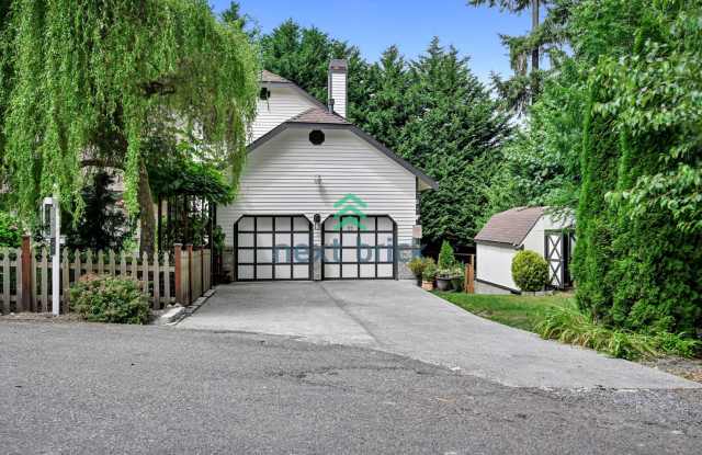 A fabulous 3 bedroom and 3.5 bathroom house photos photos