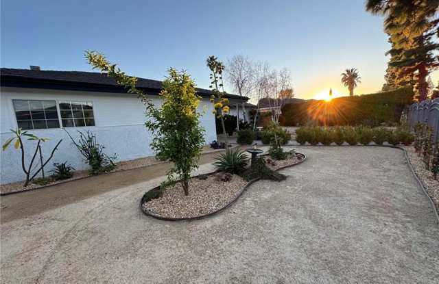 18224 Chatsworth Street photos photos