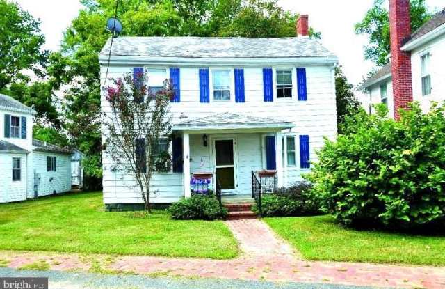 210 SOUTH ST - 210 South Street, Oxford, MD 21654
