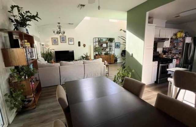 9300 Burnet Avenue - 9300 Burnet Ave, Los Angeles, CA 91343