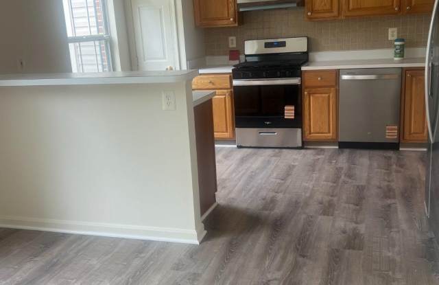 13205 FOX RIPPLE Lane Gallery 4