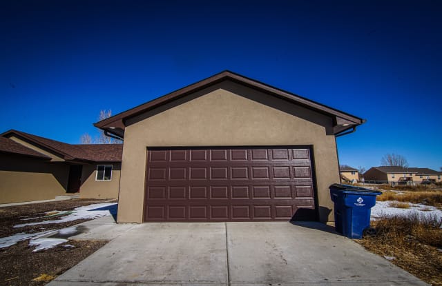 979 S Harmony Dr - 979 South Harmony Drive, Pueblo West, CO 81007