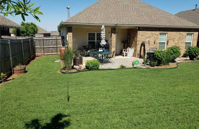7016 Eagles Landing Gallery 4