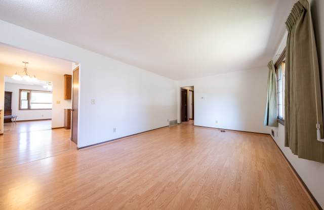 14865 Damask Ave. Gallery 4