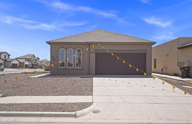 1060 Summer Rain Street photos photos