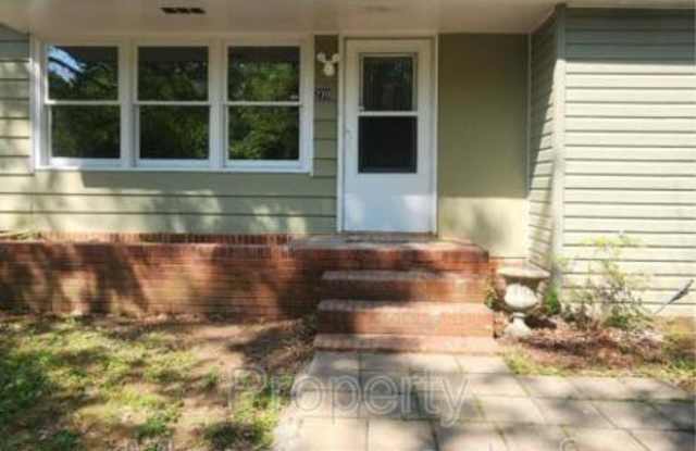 230 W Dorchester Blvd photos photos
