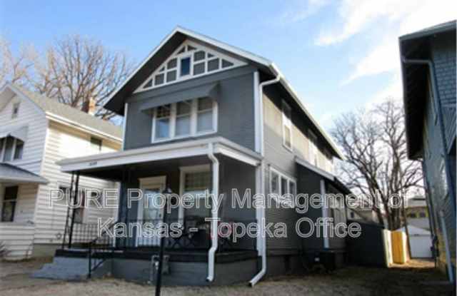 1530 SW Central Park Ave. photos photos