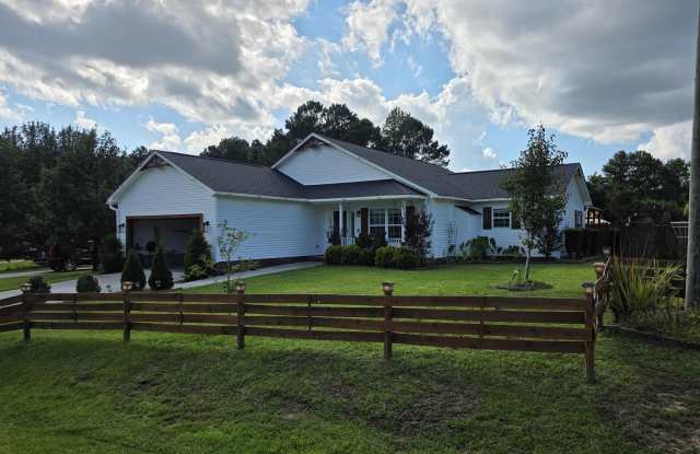 200 Flagstone Lane Gallery 2