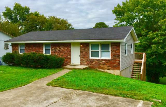 Charming 3 bed, 1 Bath in Shelbyville! photos photos Charming 3 bed, 1 Bath in Shelbyville! photos photos