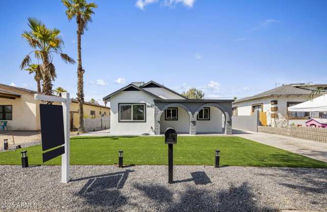 1440 E PIERCE Street photos photos 1440 E PIERCE Street photos photos