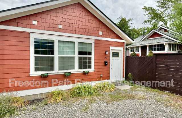 543 S 9th St photos photos