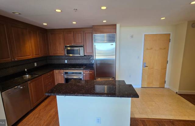 6820 WISCONSIN AVENUE - 6820 Wisconsin Avenue, Bethesda, MD 20815