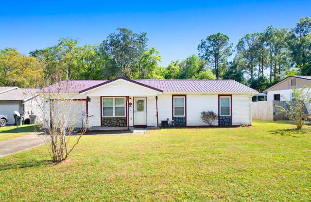 3 bed 2 bath home with solar panels and large outdoor living areas photos photos 3 bed 2 bath home with solar panels and large outdoor living areas photos photos