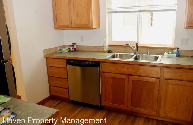 1133 N 94th St  Unit A Gallery 2