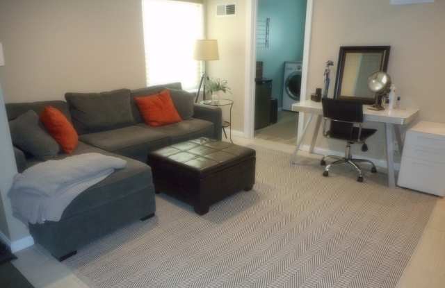 1405 Colonial Dr Gallery 2