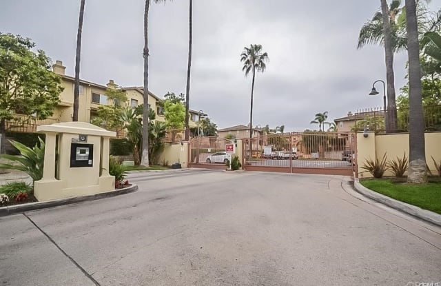 434 W Summerfield Circle - 434 West Summerfield Circle, Anaheim, CA 92802 434 W Summerfield Circle - 434 West Summerfield Circle, Anaheim, CA 92802