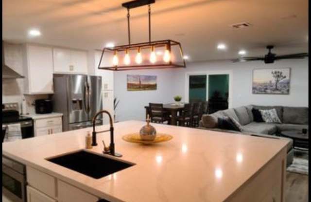 936 E Hermosa Drive photos photos