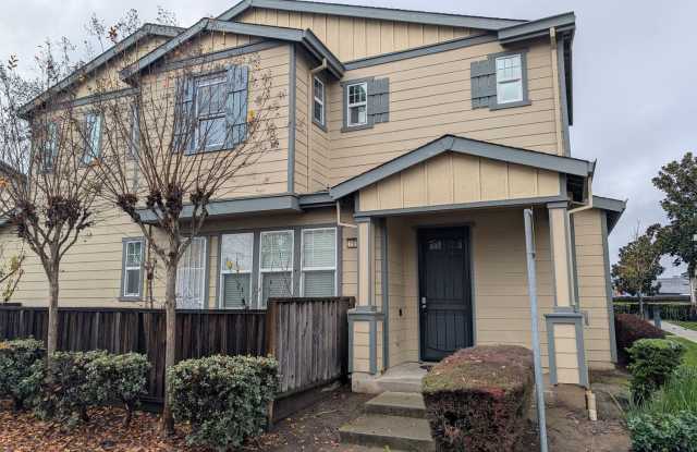 Quiet Neighborhood and Beautiful Home! photos photos