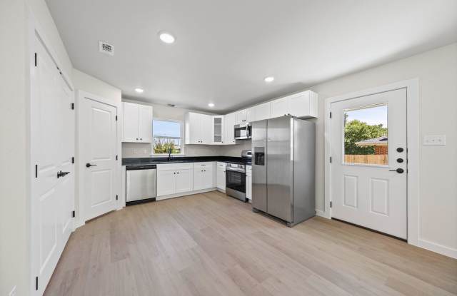 Brand New, Modern, and Ready for You in Temple, TX! Gallery 2