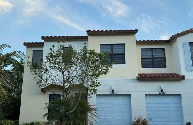 20904 NW 1st Court photos photos