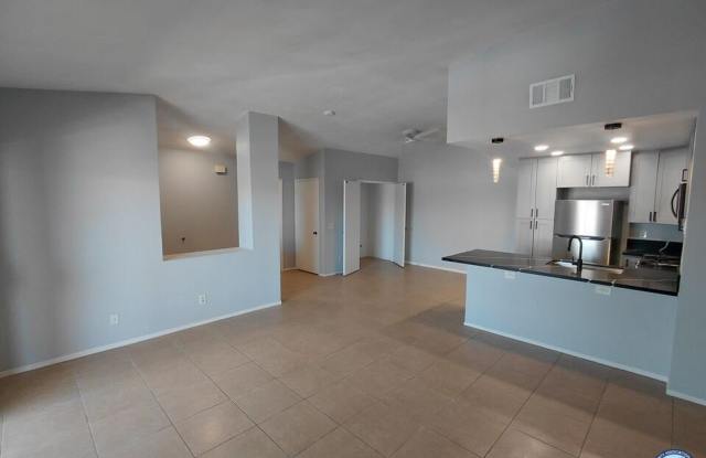 1100 Rodeo Dr photos photos
