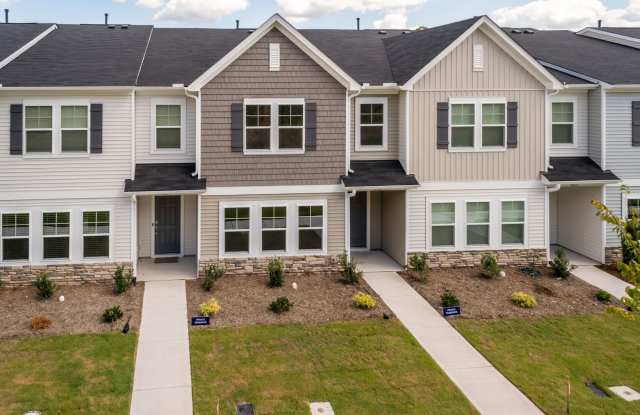 Brand New Three Bedroom Townhome! Gallery 3